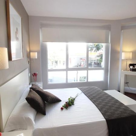 Dormavalencia Hostel Regne Luaran gambar